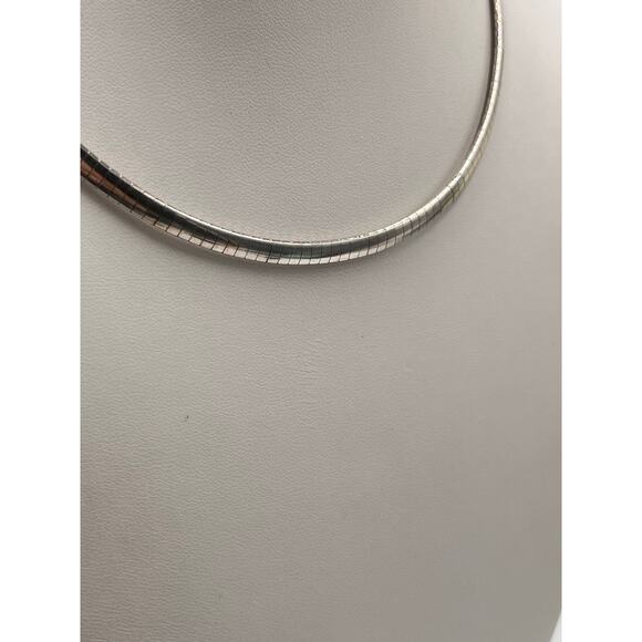 Sterling Silver 925 Omega Chain Necklace Round Adjustable 4mm 16”
18.5 grams - Picture 3 of 7